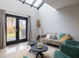 House 4 p. K. Emmaw. 26 Vrouwenpolder O