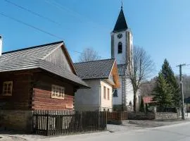 Drevenica by the Church Traditional Cottage Old Centre