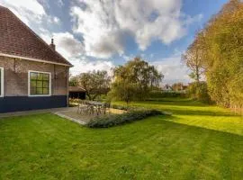 Holiday home - Stationsweg 5 Heinkenszand Boerderij Molenhof