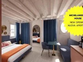 Michelangelo House, your personal Studio