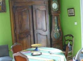 Ker Mado, Hotel in Saint-Clet