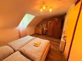 Stilvolles City Haus mit 2 Bädern & Parkplatz, 75 qm Innenstadt