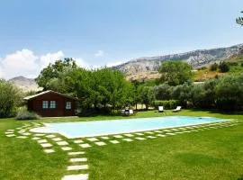 Masseria dei Paternostro - Private Sicilian Estate with Pool near Corleone