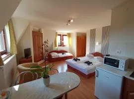 Luxor Apartmanház Bogács