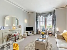 2 Bed in Lytham St. Annes oc-94212