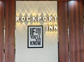 Hotel Rock Port Inn, хотел в Rushikonda