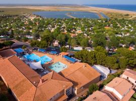 VVF Narbonne-Plage Saint-Pierre-la-Mer, hotel Fleuryben