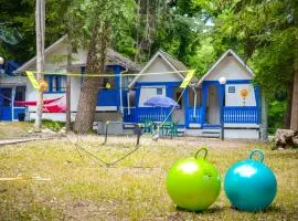 Albatross Retro Summer Love Bungalow