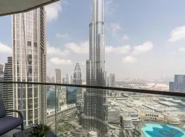 Burj Khalifa & Fountain View | Grande Signature