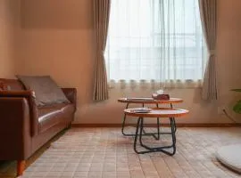 TENT OKAYAMA - 3 Bedrooms, 100m2 Private Home for Max 8 people, Ideal for Families and Groups