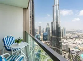 Burj Khalifa & Fountain View | Grande Signature