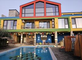Boutique Hotel Casa Art、オレシャクのホテル