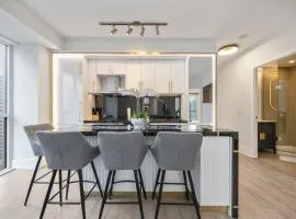 Condo by Rogers Centre & CN Tower - Free Parking