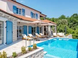 Luxury Villa Blue Dream