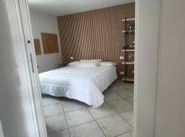 Bed&Breakfast Angela, hotel a Clusone