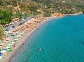 Sadova Messinia Pearl Cozy Seafront Tiny House