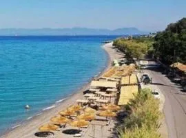 Sadova Messinia Pearl Cozy Seafront Tiny House