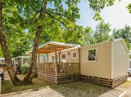 Bungalow avec équipements partagés près de Lagorce, 32 m²