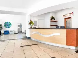 BreakFree Longbeach Resort