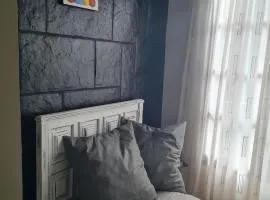 Casa con cochera y patio