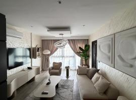 Casagrandè luxury apartment, hotel a Otinshi