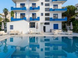 Hotel BlueBalcony, hotelli kohteessa Golem