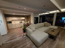 Penthouse Centrum s dokonalým výhladom a veľkou terasou, hotel a Nitra
