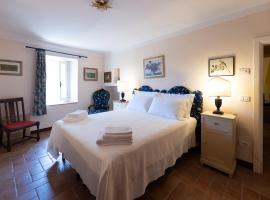 Castello di Porciano - Casa Martina، فندق في ستيا
