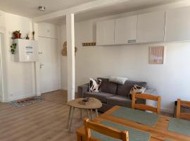 Le Petit Milly, hotel a Milly-la-Forêt