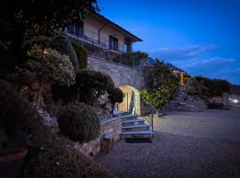 Casa vacanza Il giardino fiorito โรงแรมในอาออสตา