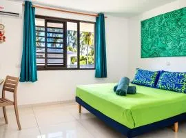 Fare U'upa - Bungalow côté mer, proche plage Temae