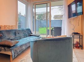 Le Faure - Appartement Centre ville et Jardin 2 personnes: Valence şehrinde bir otel