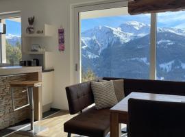 Ferienhaus Hubertus Tirol 1-8 Personen – hotel w mieście Pill