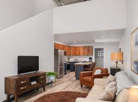Charming Appleton Condo Downtown Modern Loft，阿普爾頓的飯店