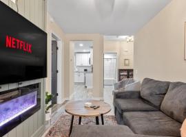 Church Hill Hideaway #2! Serene Escape Sleeps 4!, Hotel in Richmond