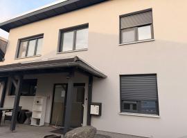 OMNI Rooms Zeestow Monteurunterkunft nahe A10 bei Nauen, hotel i Brieselang