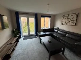 Cozy Morden Hilltop Guest house