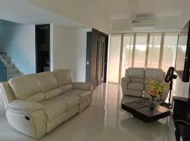 Central dúplex con aire más parking