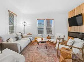 Midtown CDA Pup Paradise with Large Fenced Yard