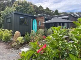 Beach Bach Whangaumu Bay Tutukaka