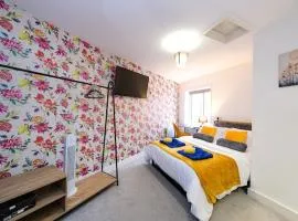 Stylish City-Centre Stay on Historic Sadler Gate