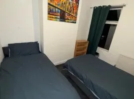 Twin Room Near City Centre