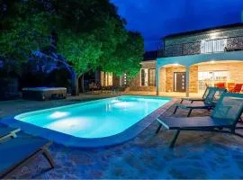 Lovely Home In Benkovac With Private Swimming Pool, Can Be Inside Or Outside