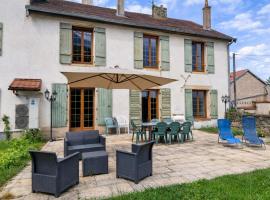 Gîte confortable en bord de Saône - FR-1-583-461, hotel a Mantoche