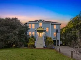 Golf & Surf 7br- Private Pool, 5 Min To Beach