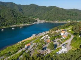 Goseong Sand & Sea Glamping & Pension