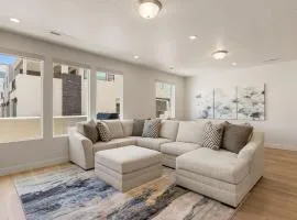 Rockaction Destination townhouse