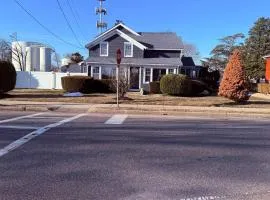 Stylish Entire Home w/ Pool & Relaxing Patio