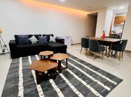 Zaragoza में, होटल Luxury apartment in Altozano - quiet and with excellent views