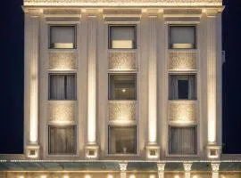 Hotel Taj Crown plaza